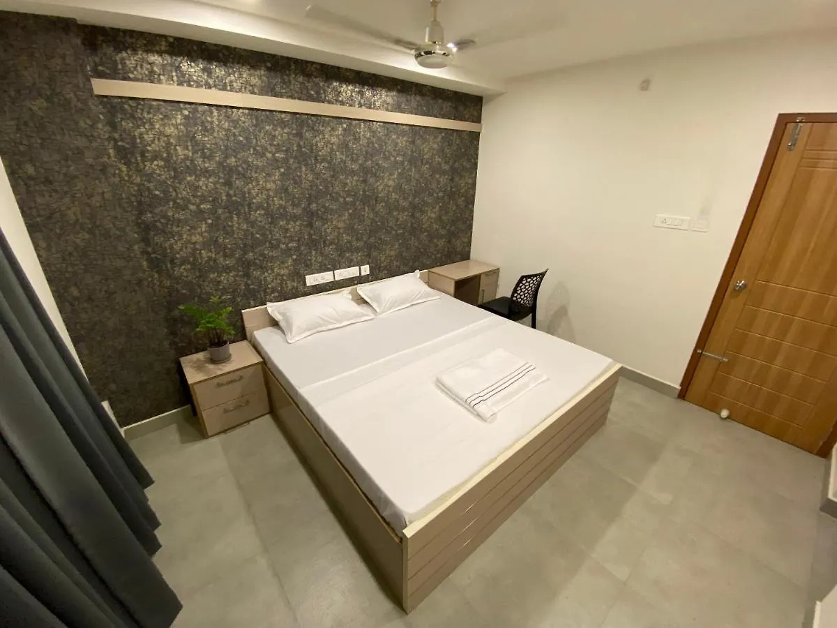 Karippals Inn Kottayam Hotel